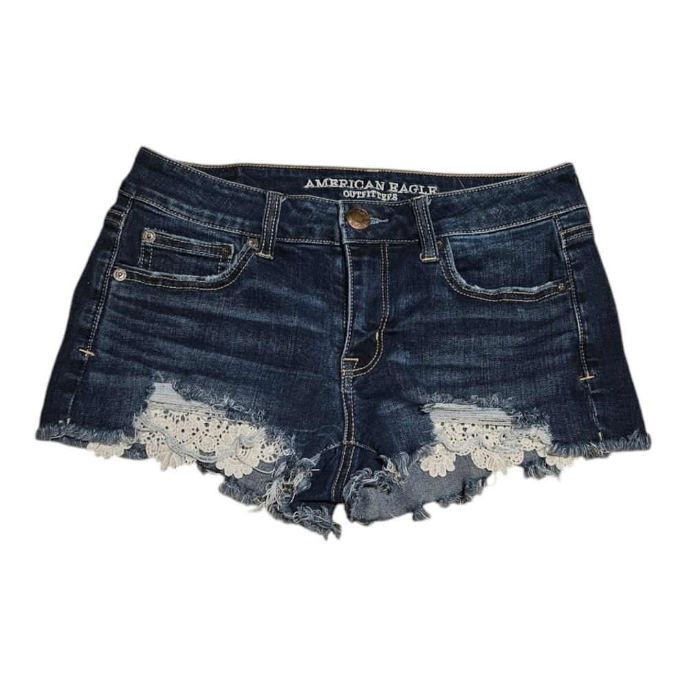 American Eagle Distressed Jean Shortie  Stretch Shorts Size 4 With Lace Accents